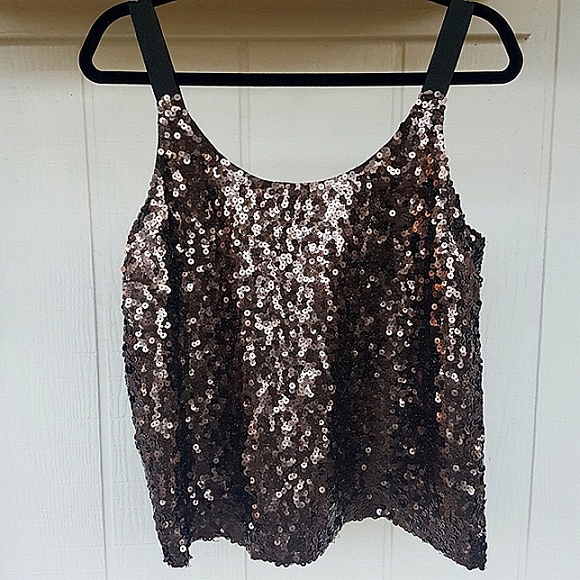 L THEORY ONDREA SILK PENNY SEQUIN TOP ***LIKE NEW!*** - Picture 3 of 8